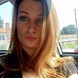 Meet your Posher, Melanie